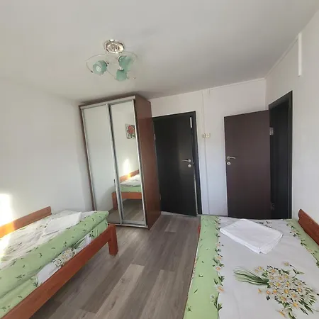 Mlynski Apartment *