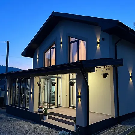 Mlynski Apartment *